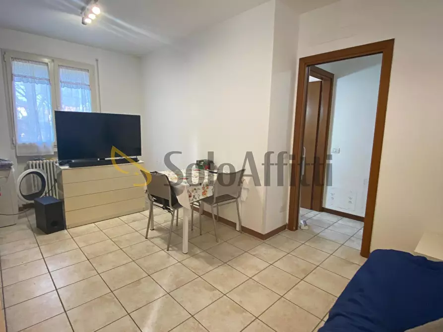 Immagine 5 di Bilocale in affitto  in Via Tavoleto 57 a San Clemente