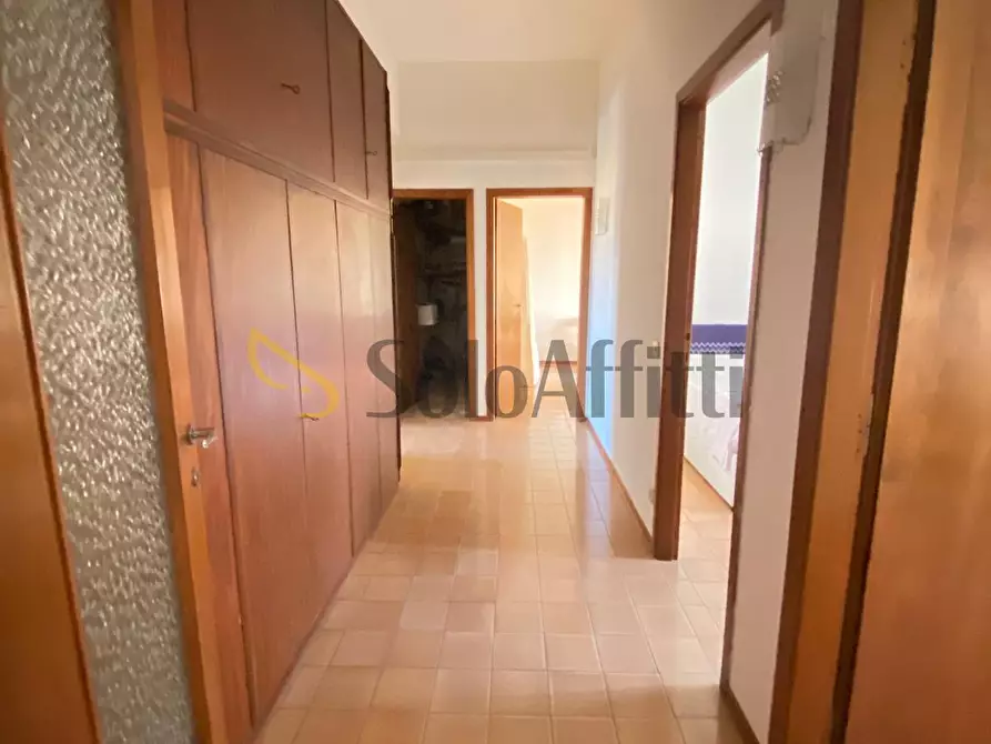 Immagine 12 di Quadrilocale in affitto  in Piazza Luigi Ferrari 1 a Rimini