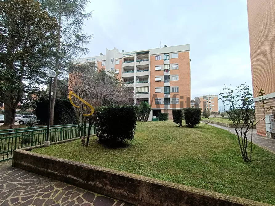 Immagine 12 di Trilocale in affitto  in Via della Stazione di Ottavia a Roma