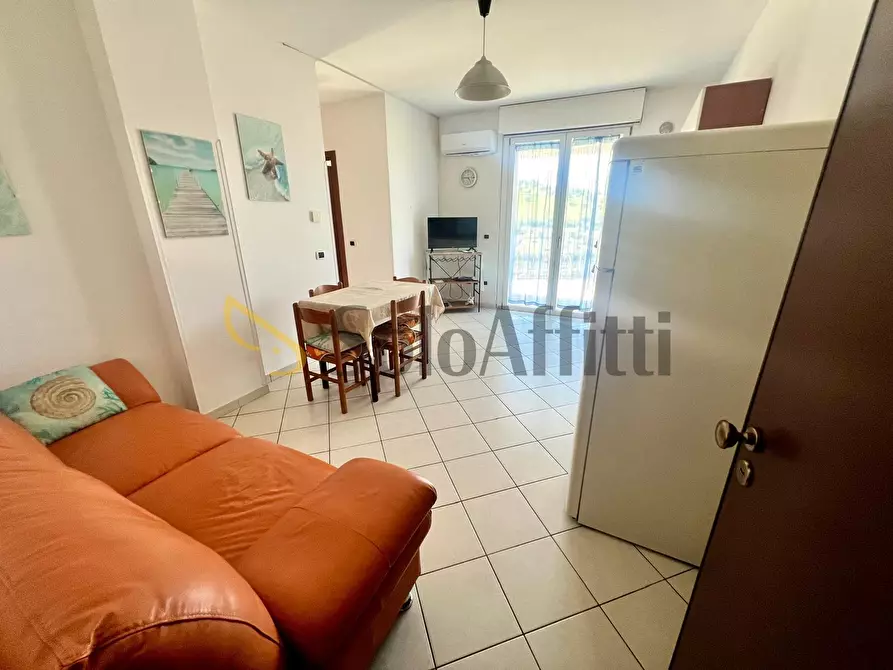 Immagine 3 di Trilocale in affitto  in VIA RENATO CAPANNA 7 a Alba Adriatica