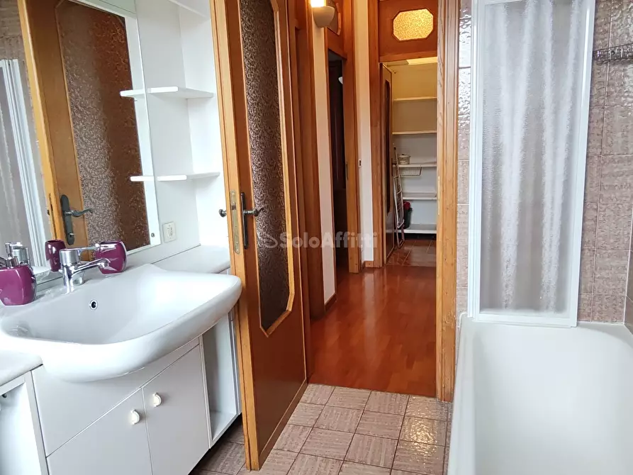 Immagine 12 di Stanza singola in affitto  in Via Monte Nero a Cinisello Balsamo