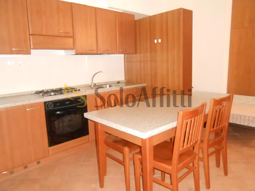 Immagine 5 di Monolocale in affitto  a Pavia