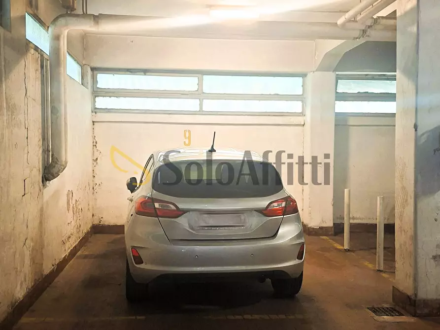 Immagine 33 di Trilocale in affitto  in via Giannetto Valli 95 a Roma