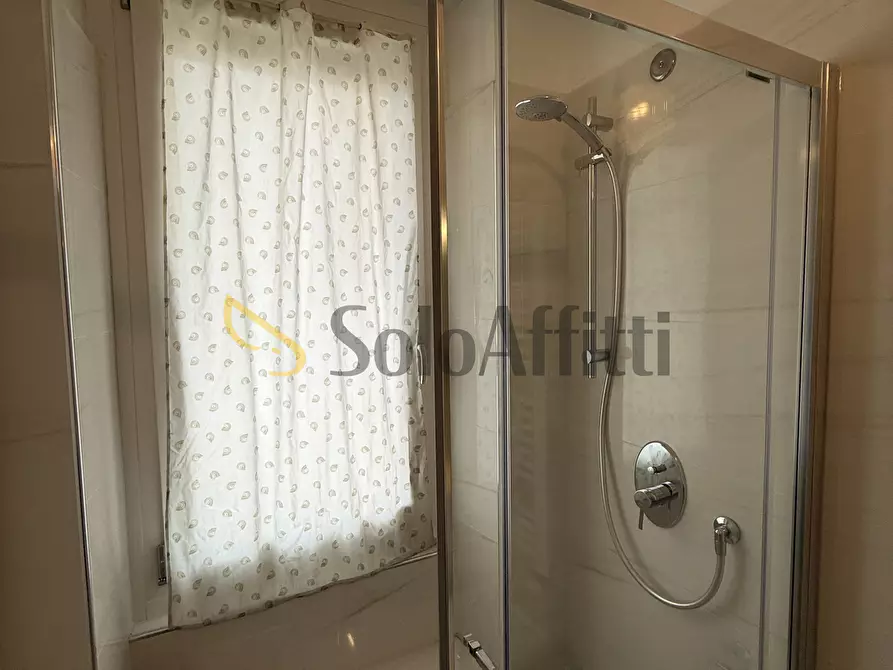 Immagine 14 di Trilocale in affitto  in Corso Lucio Quinzio Cincinnato 152 a Torino