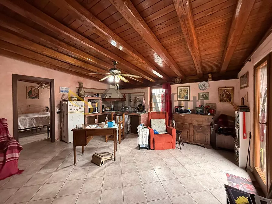 Immagine 9 di Bilocale in affitto  in Via A. Sciesa a Aprilia