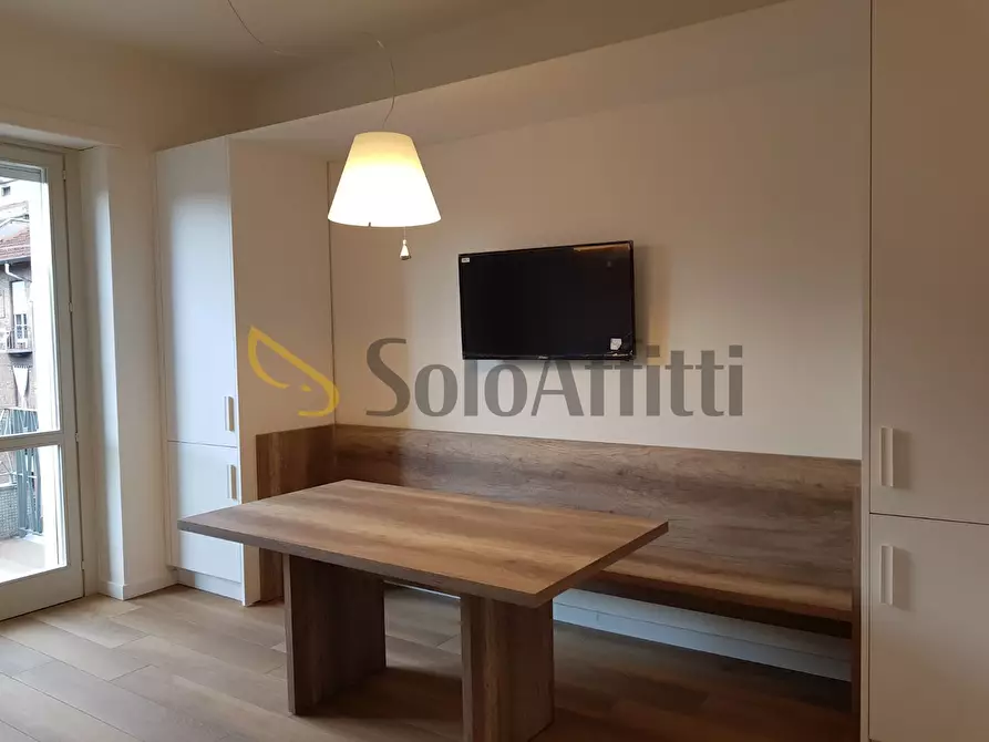 Immagine 12 di Trilocale in affitto  in Via Francesco Petrarca 28 a Torino
