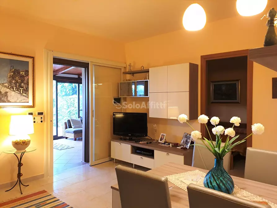 Immagine 7 di Villetta a schiera in affitto  a Squillace