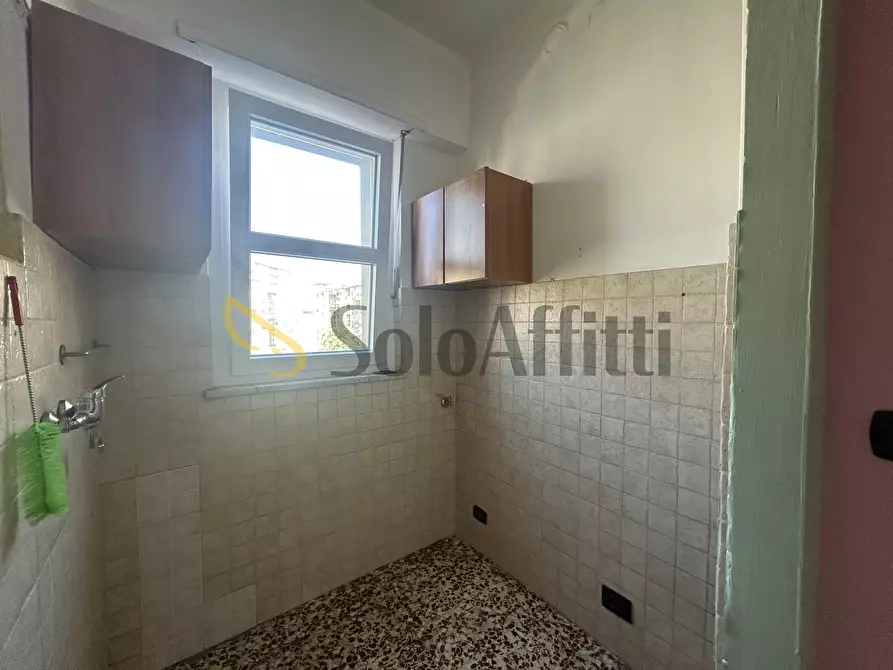 Immagine 8 di Bilocale in affitto  in Via Montalenghe 13 a Torino