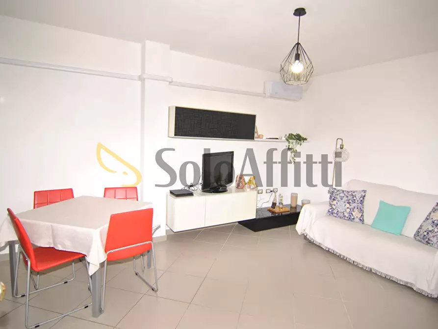 Immagine 2 di Trilocale in affitto  a Livorno