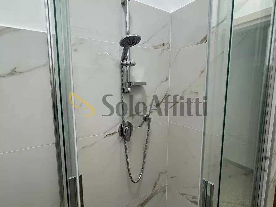 Immagine 14 di Stanza singola in affitto  a Frosinone