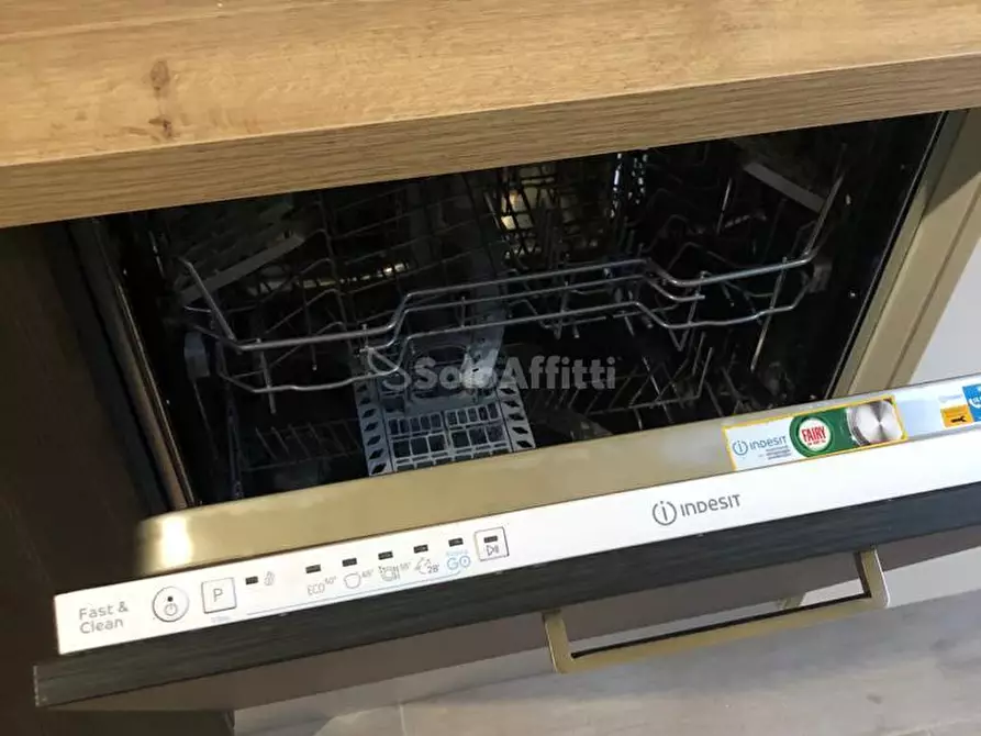 Immagine 11 di Stanza singola in affitto  a Torino