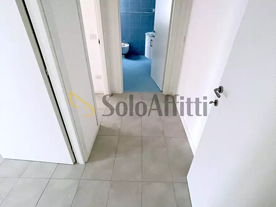 Immagine 4 di Trilocale in affitto  a Osimo