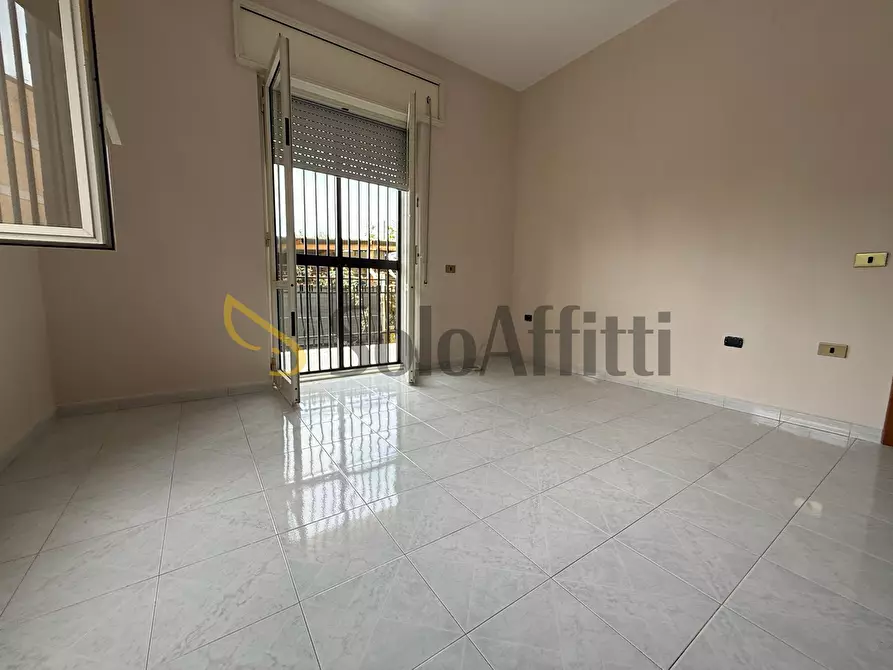 Immagine 22 di Pentalocale in affitto  in Via Assunta 46 a Caserta
