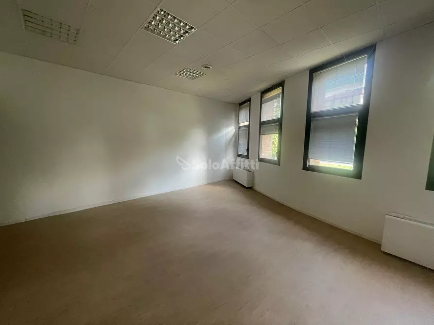 Immagine 6 di Ufficio in affitto  in Corso Orbassano 336 a Torino