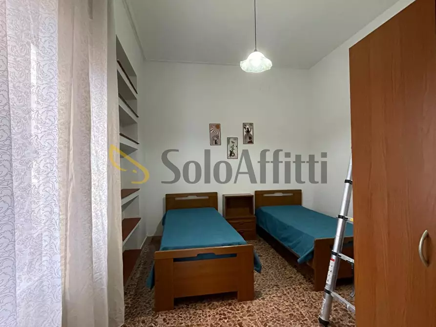 Immagine 14 di Stanza singola in affitto  a Frosinone