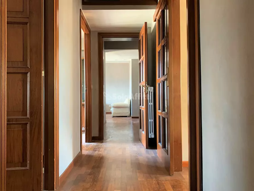 Immagine 12 di Quadrilocale in affitto  a Catanzaro