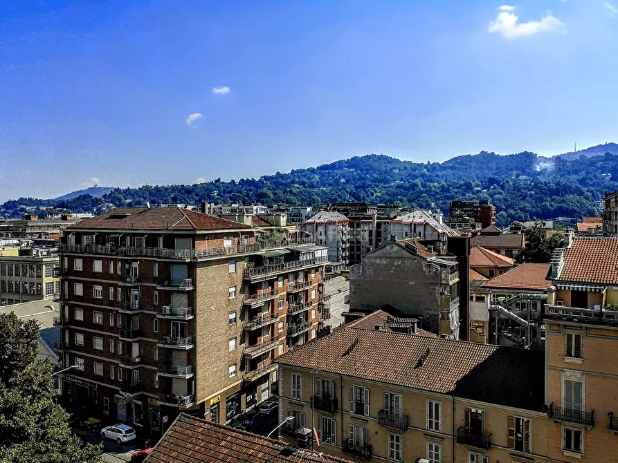 Immagine 24 di Trilocale in affitto  a Torino