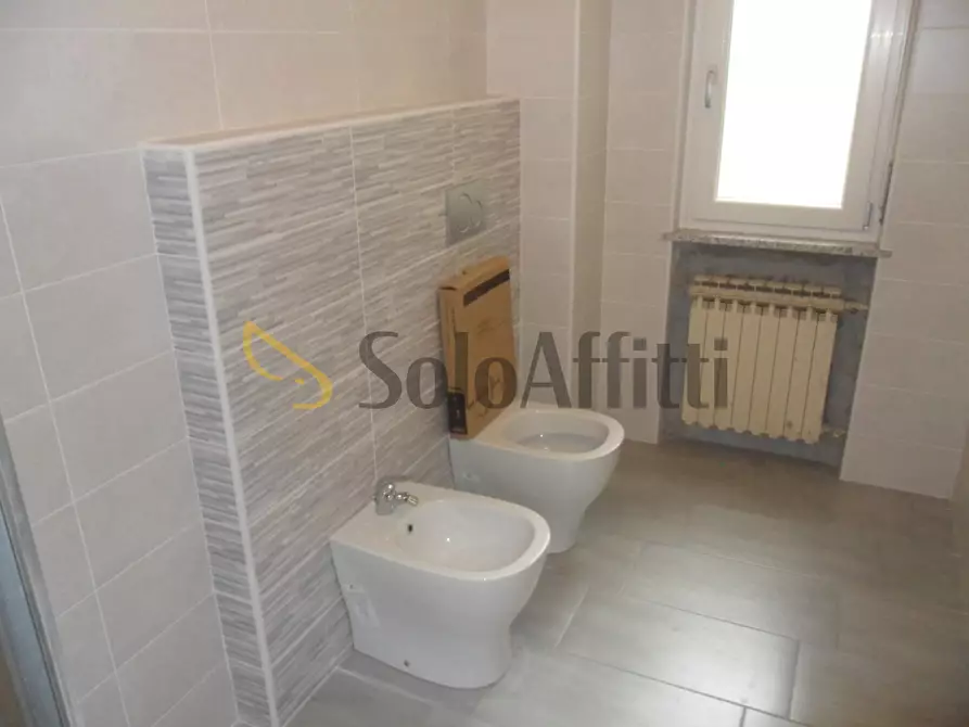 Immagine 10 di Bilocale in affitto  in Via Venturello 2 a Rivoli