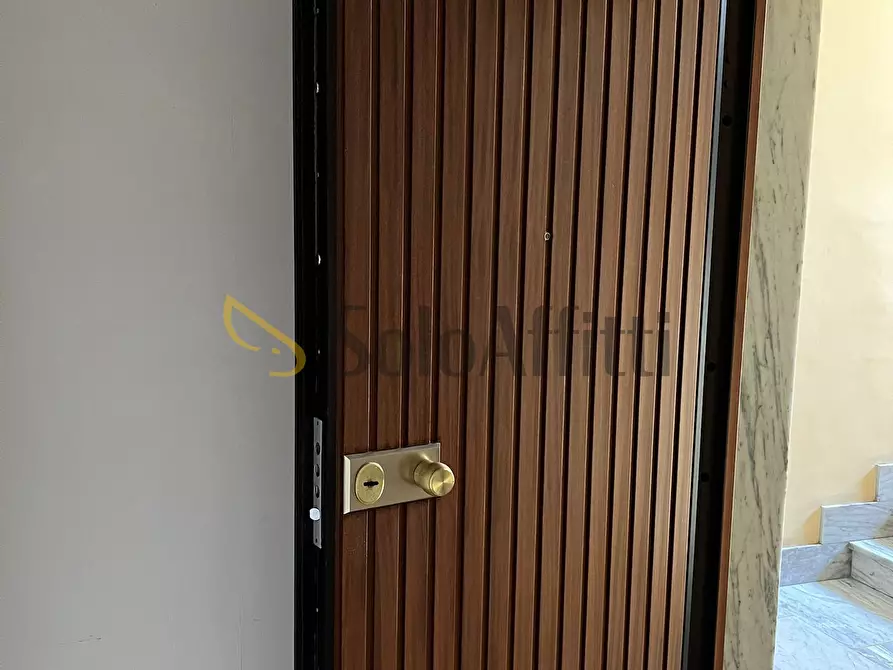 Immagine 23 di Trilocale in affitto  in CORSO BERNARDINO TELESIO a Torino