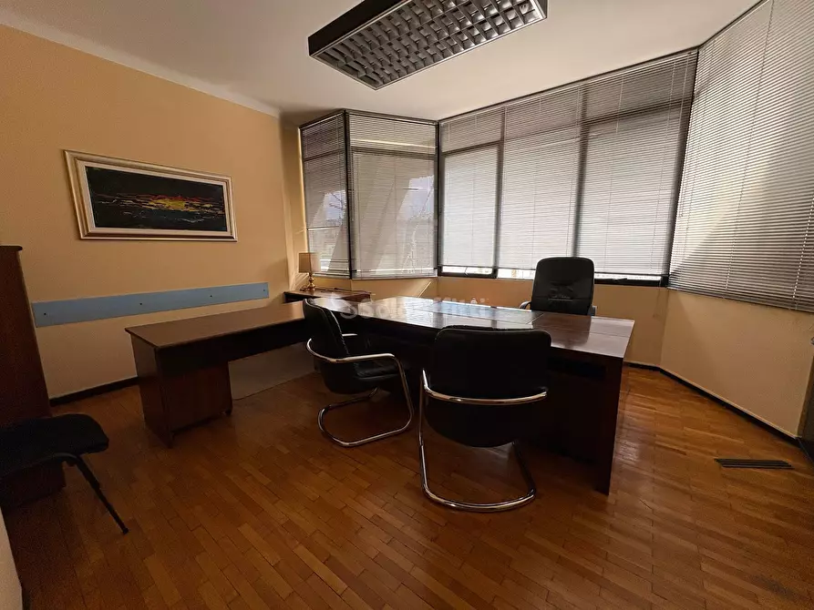 Immagine 5 di Ufficio in affitto  in Corso Francia a Torino
