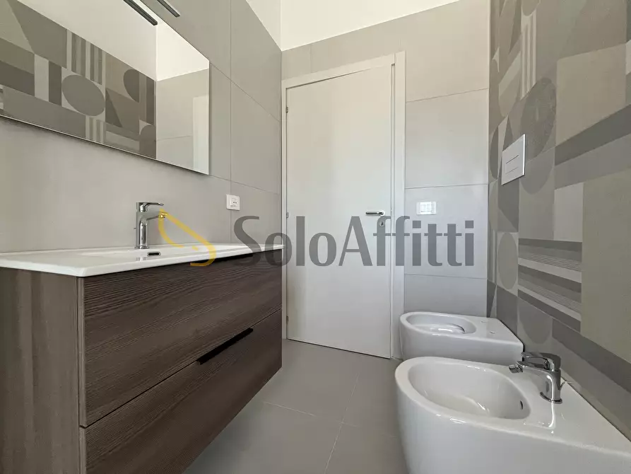 Immagine 6 di Mansarda in affitto  a Catanzaro