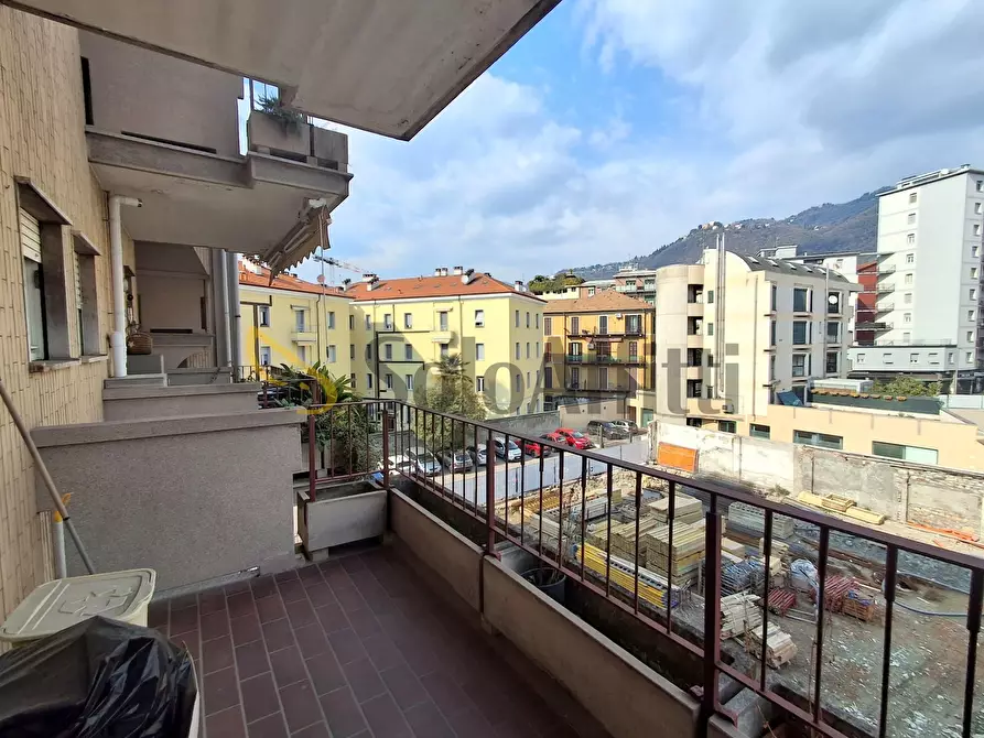 Immagine 12 di Bilocale in affitto  in Via Aristide Calderini 4 a Como