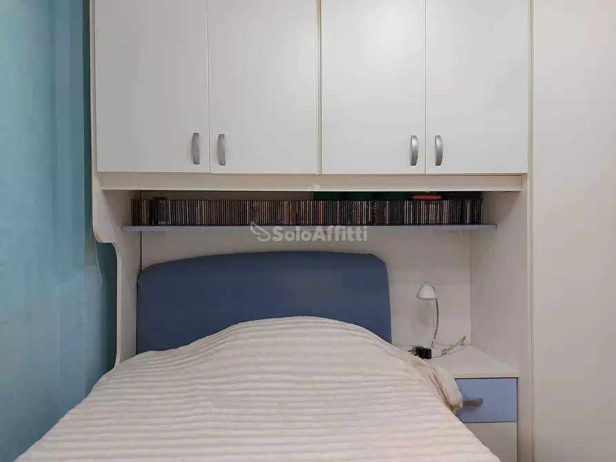 Immagine 2 di Stanza singola in affitto  in Via Alcide Pedretti a Roma