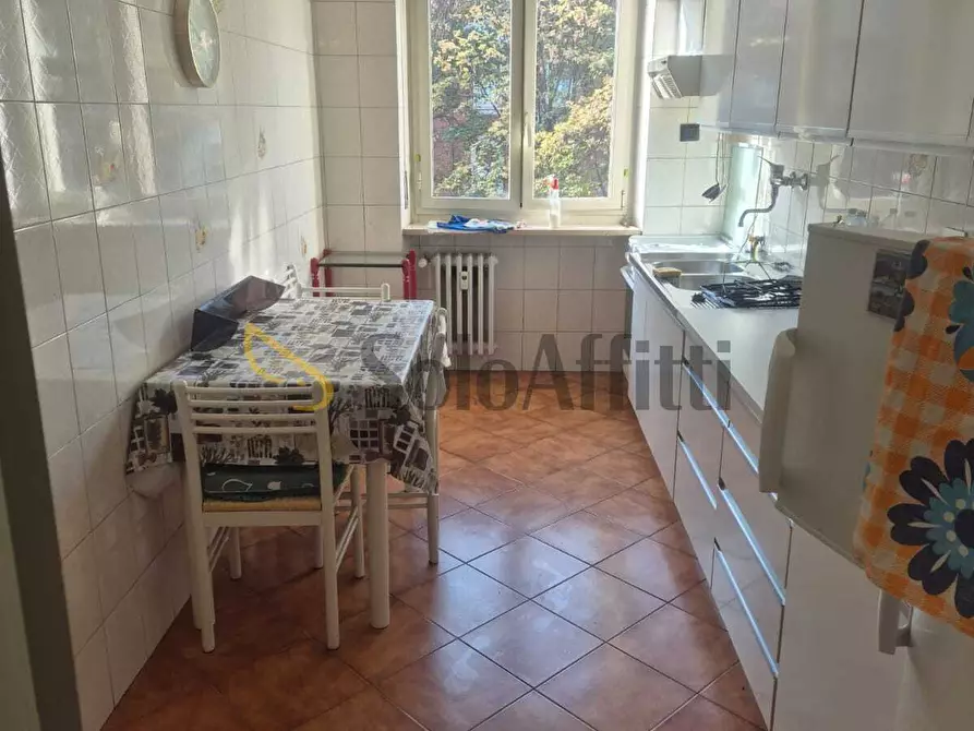 Immagine 3 di Trilocale in affitto  in Via San Donato a Torino