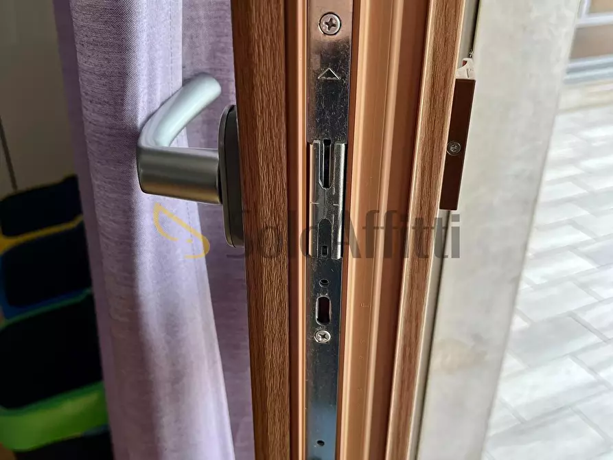 Immagine 45 di Bilocale in affitto  in Via Venarìa 75 a Torino