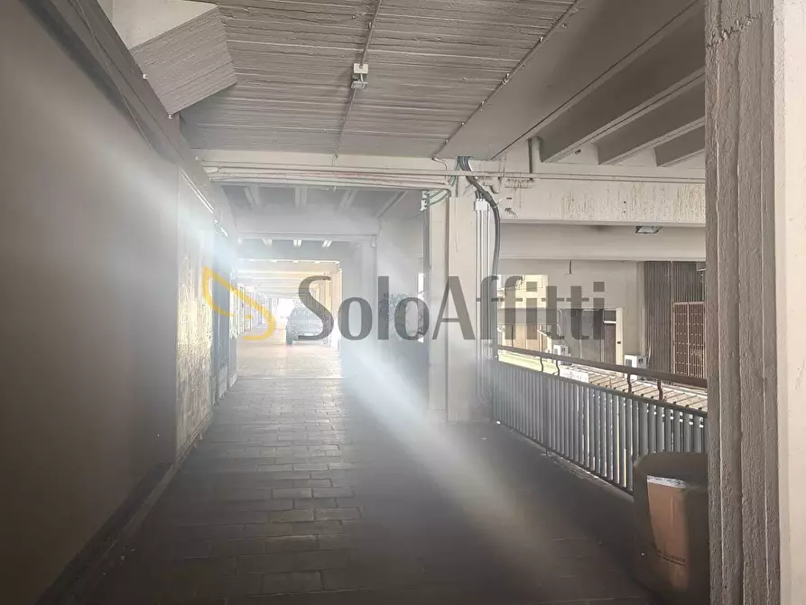 Immagine 11 di Attività artigianale in affitto  in Via Guido Gozzano 10 a Catania