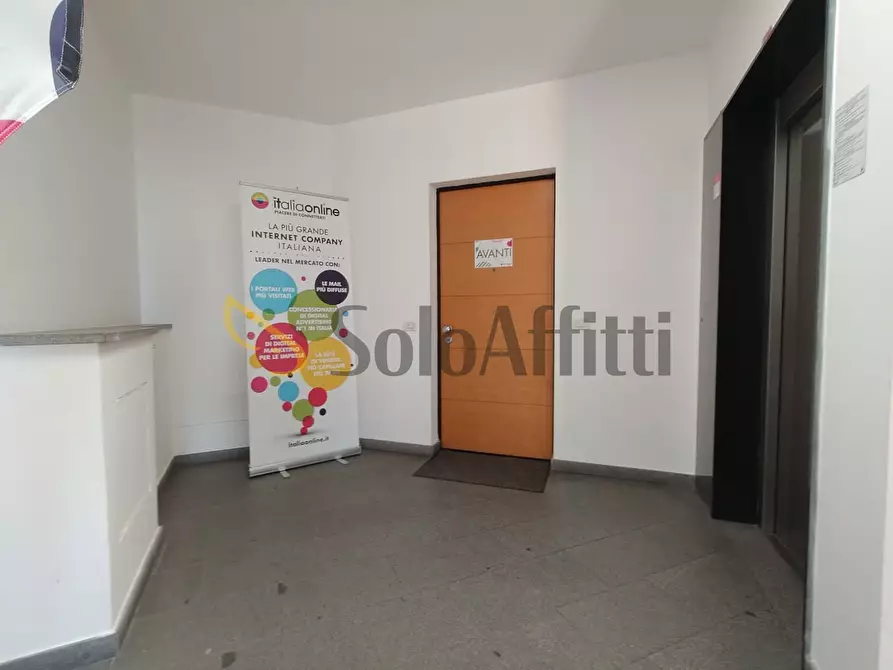 Immagine 4 di Ufficio in affitto  a Gallarate
