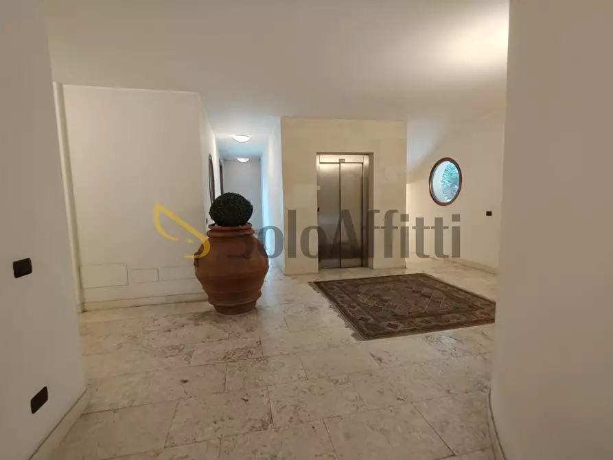 Immagine 21 di Bilocale in affitto  a Gallarate