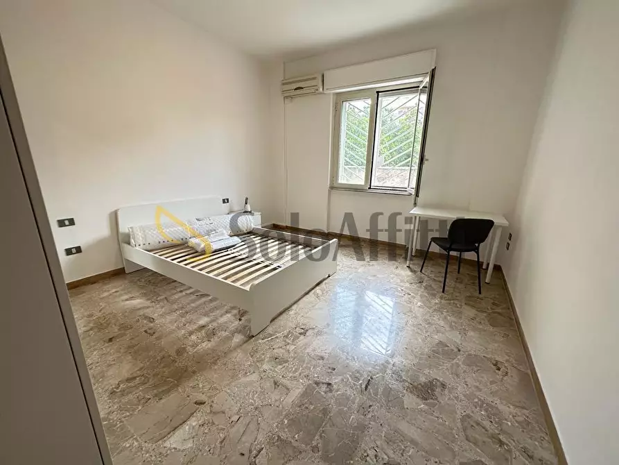 Immagine 18 di Stanza singola in affitto  in Via Ferrarecce a Caserta