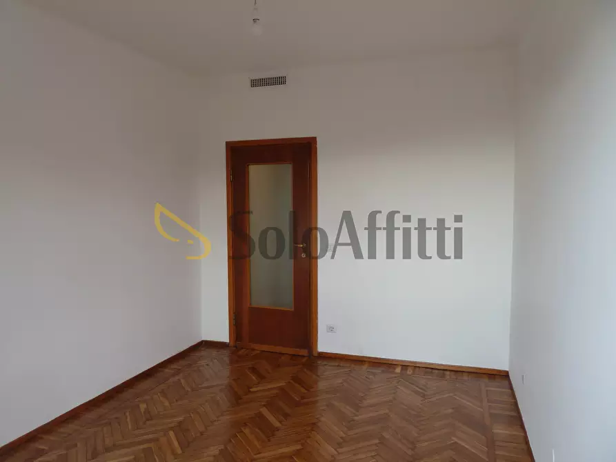 Immagine 8 di Trilocale in affitto  in Via Zeffiro Massa 289 a San Remo