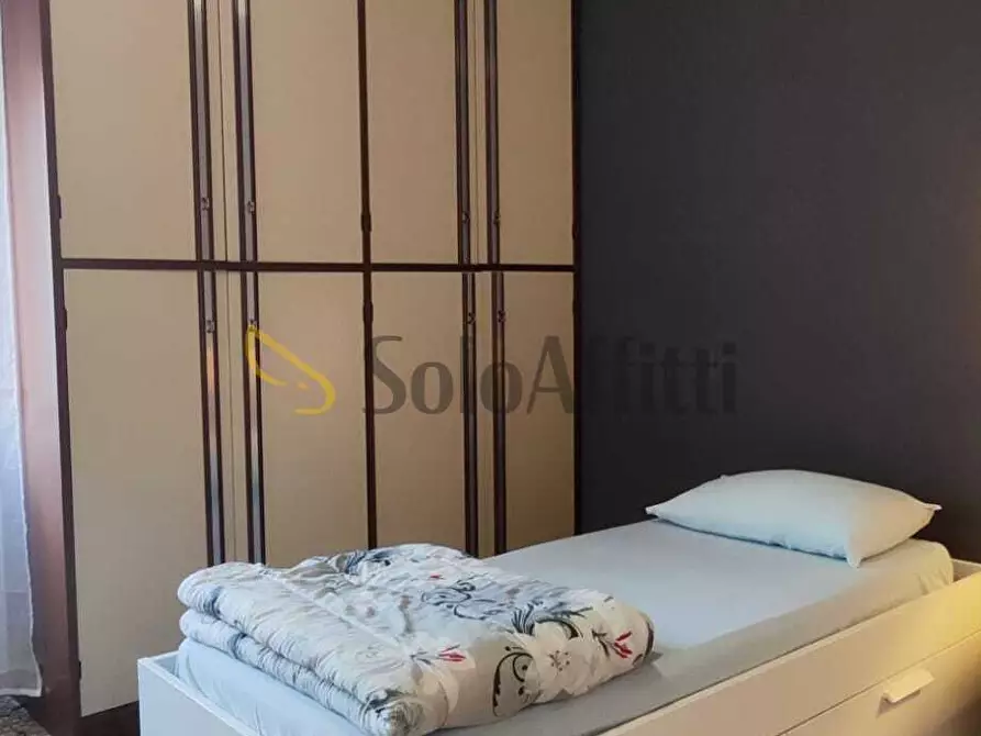 Immagine 4 di Stanza singola in affitto  in VIA DONATELLO 9 a Cinisello Balsamo