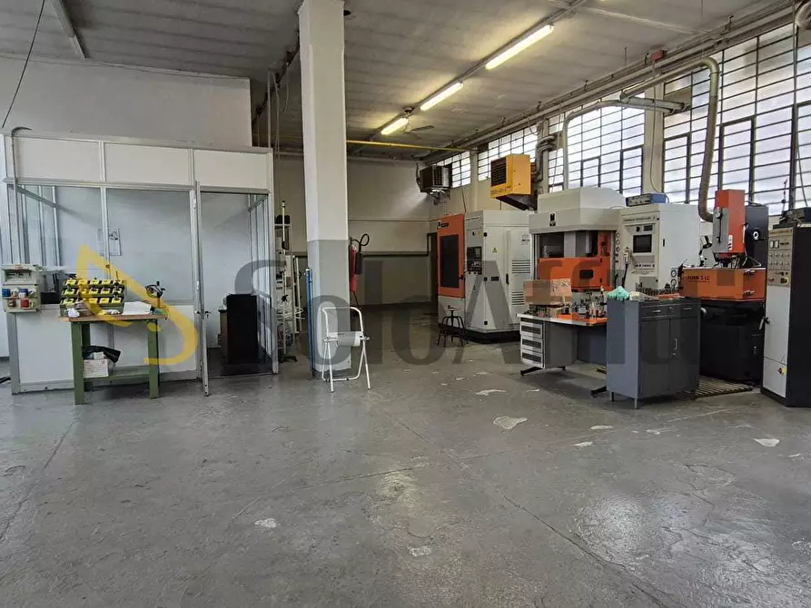 Immagine 1 di Capannone industriale in affitto  in Via Francesco De Sanctis a Torino