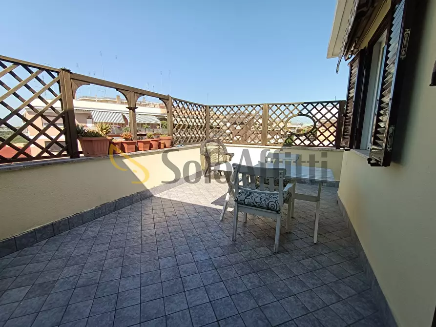 Immagine 18 di Bilocale in affitto  in Via Athos Ammannato a Roma