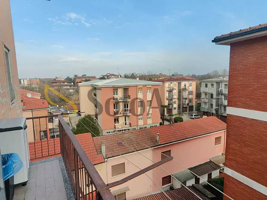 Immagine 17 di Quadrilocale in affitto  in Via Teo Lambri 9 a Pavia