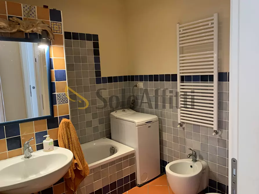 Immagine 14 di Quadrilocale in affitto  in Via dei Pensieri 89 a Livorno