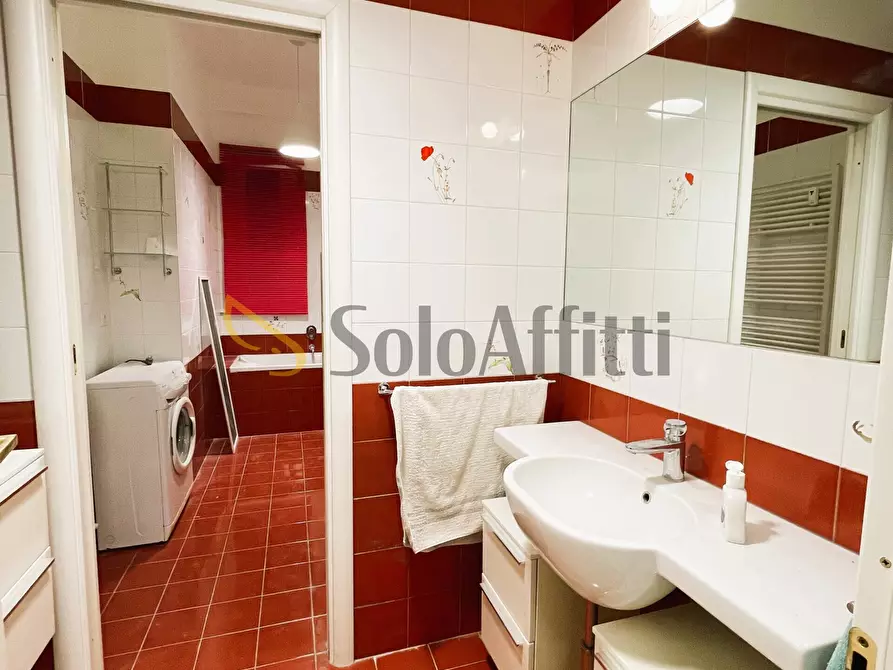 Immagine 18 di Bilocale in affitto  in Via di Val Tellina 110 a Roma