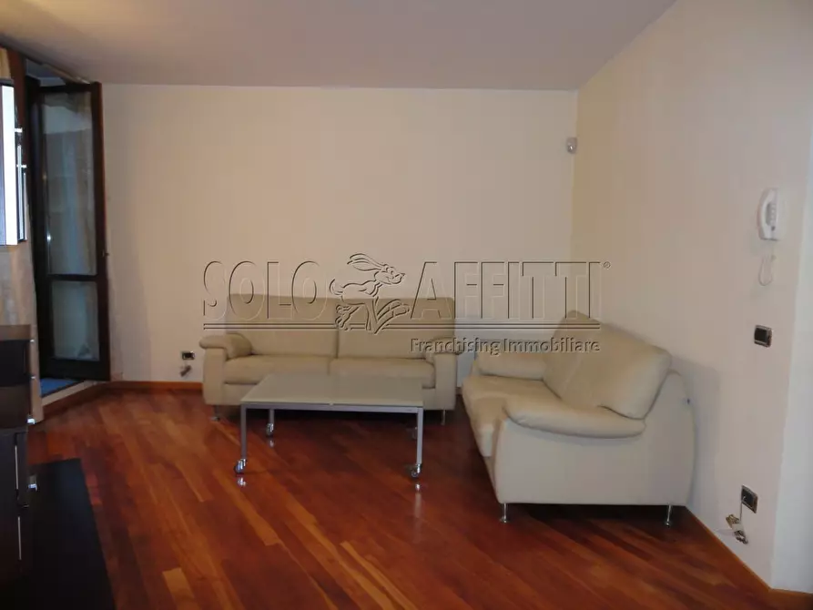 Immagine 2 di Trilocale in affitto  a Gallarate