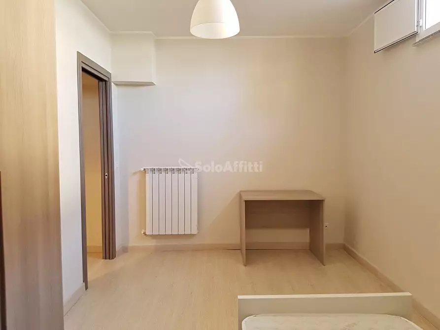 Immagine 13 di Stanza singola in affitto  a Catanzaro