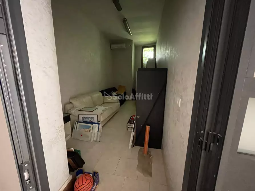 Immagine 8 di Ufficio in affitto  in Via Napoli 36 a Maddaloni