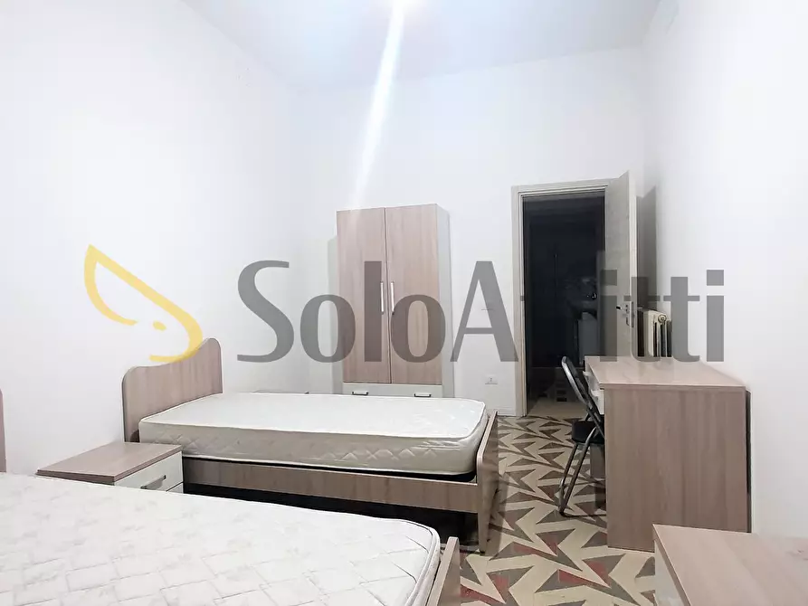 Immagine 6 di Stanza singola in affitto  a Catanzaro