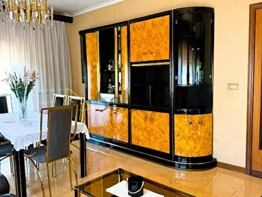 Immagine 5 di Quadrilocale in affitto  in Via Quirino Majorana 171 a Roma