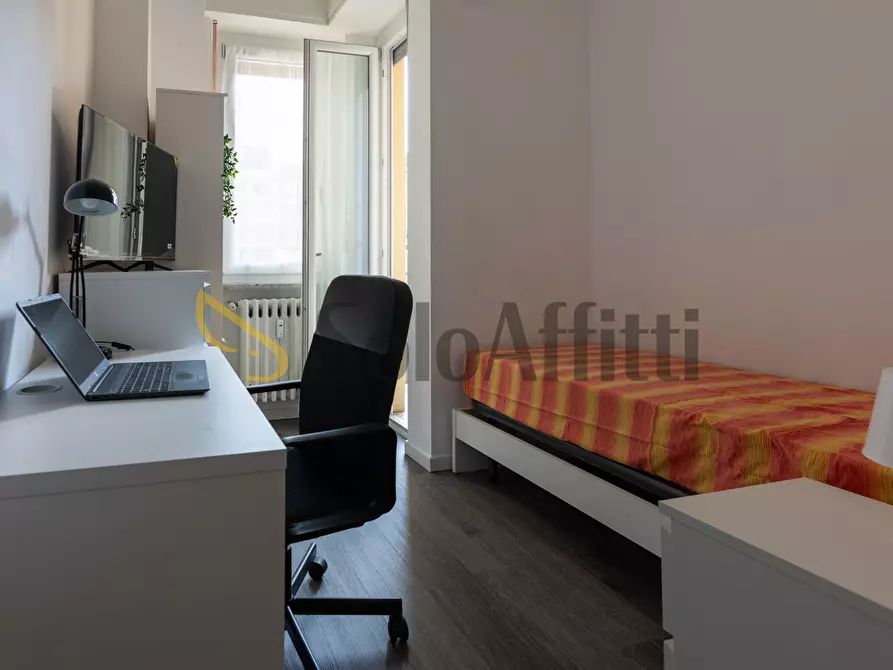 Immagine 21 di Stanza singola in affitto  in Via Madonna delle Rose 11 a Torino