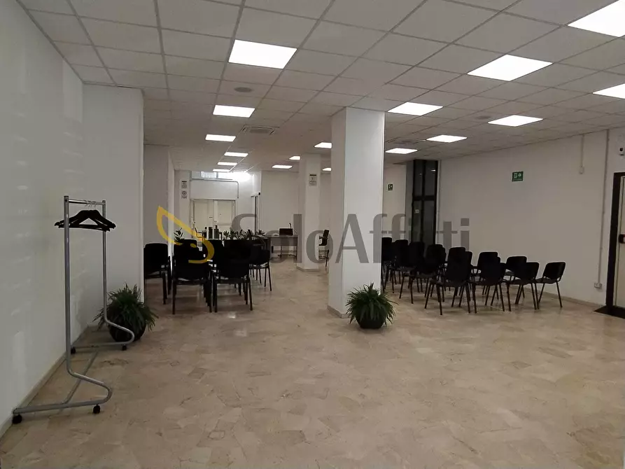 Immagine 5 di Ufficio in affitto  in Viale Guglielmo Oberdan a Terni