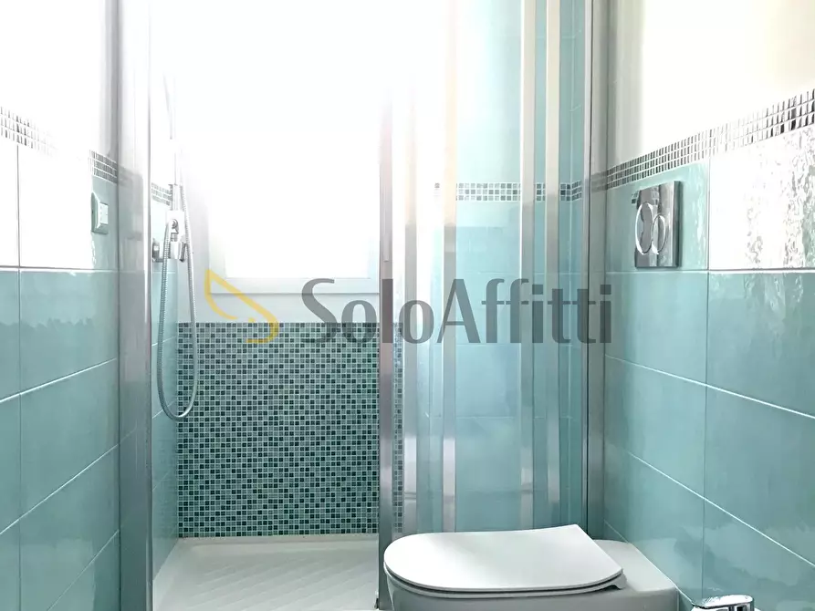 Immagine 30 di Trilocale in affitto  in Via Postumia 1 a Torino