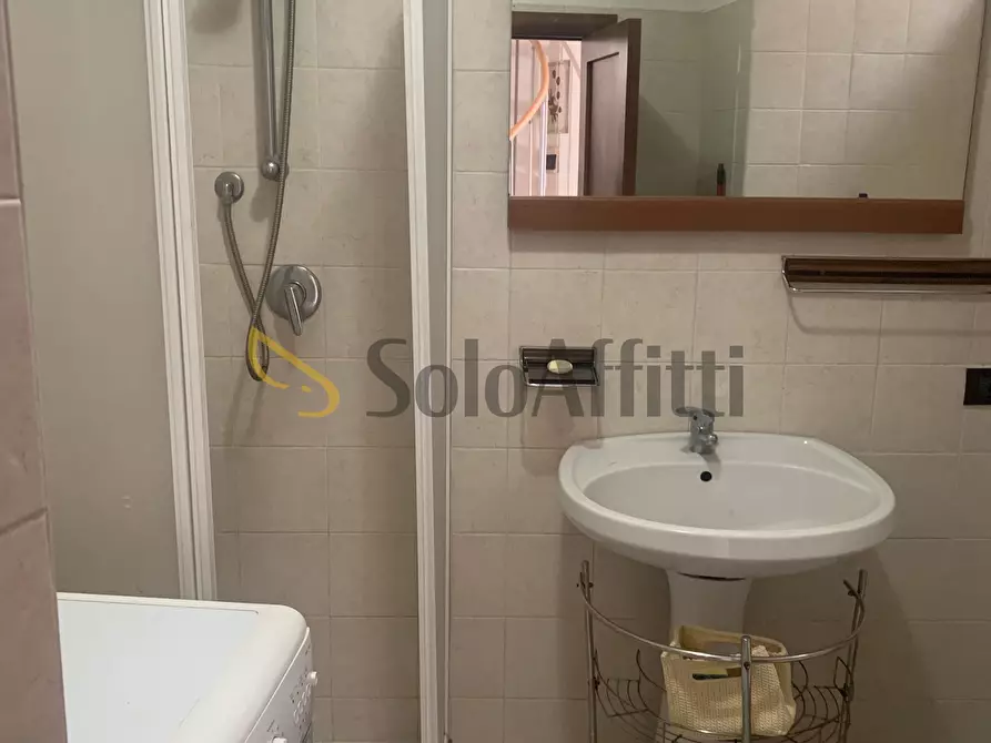 Immagine 29 di Bilocale in affitto  in Via Bonanno 22 a Catania