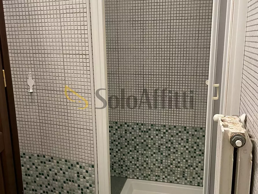 Immagine 19 di Trilocale in affitto  in Via Brione a Torino